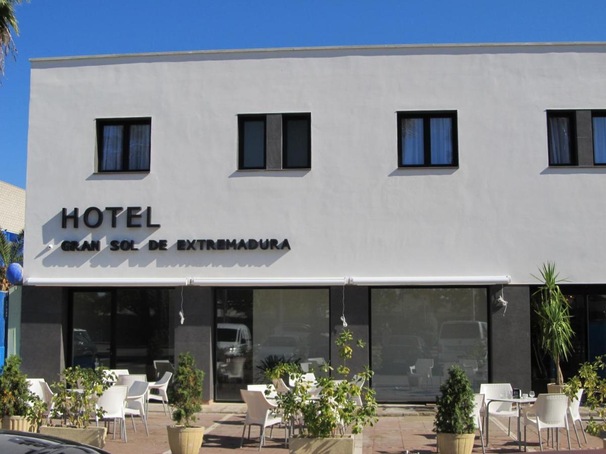 Hotel Gran Sol De Extremadura Montijo Esterno foto