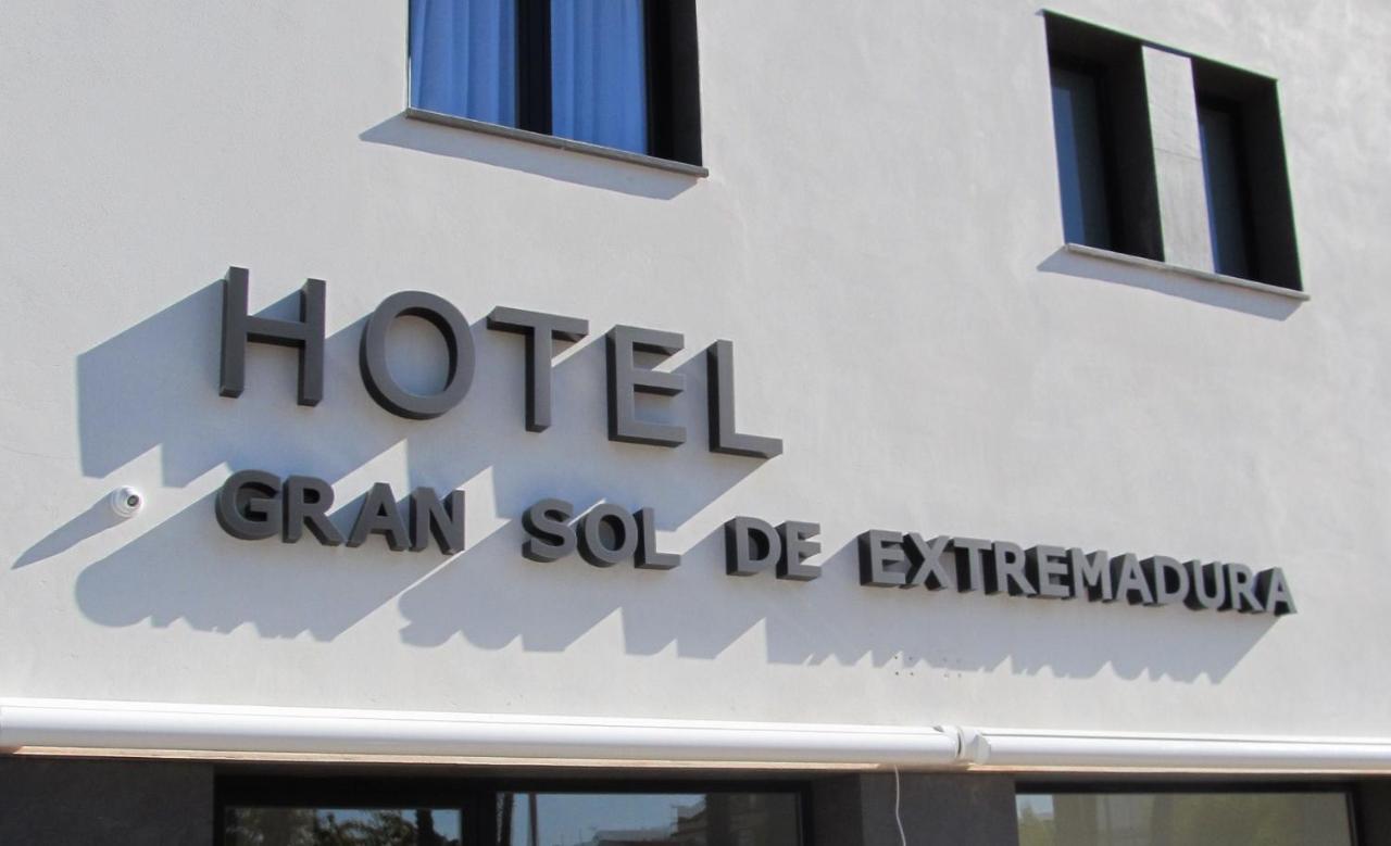 Hotel Gran Sol De Extremadura Montijo Esterno foto